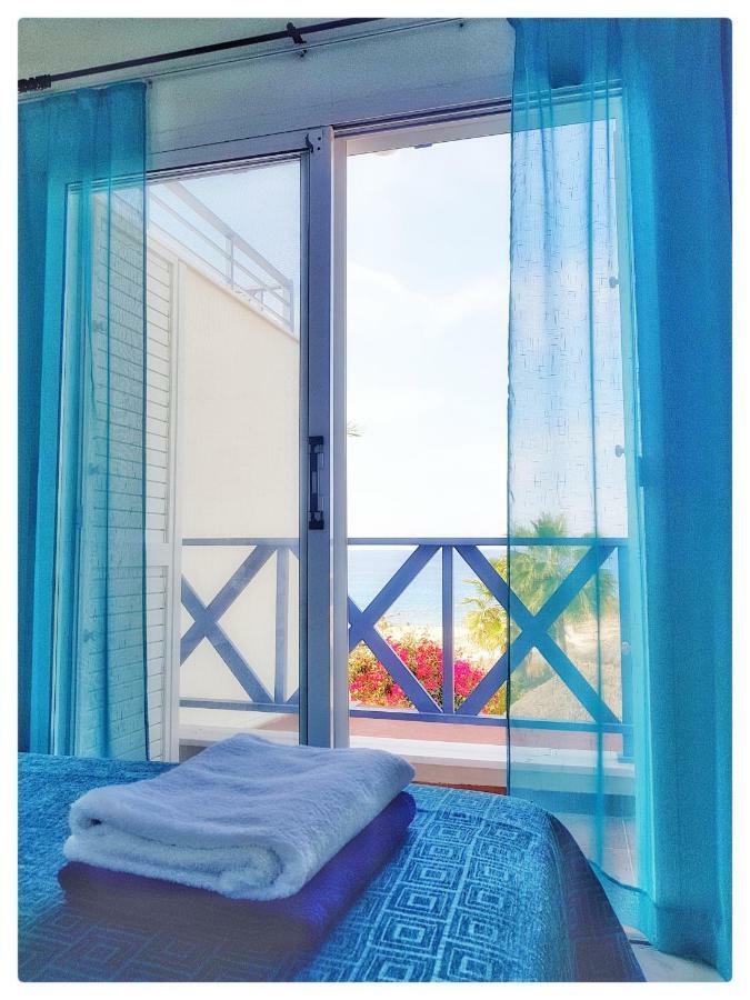 Sea front Villa Vera Klorakas Esterno foto